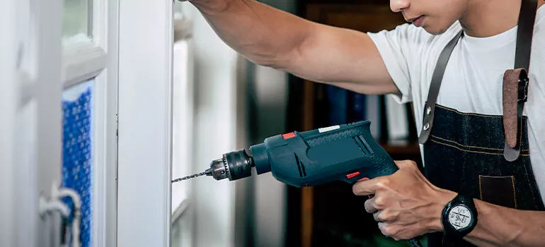 Residential Exterior Window Finishing in Bayshore Gardens, FL