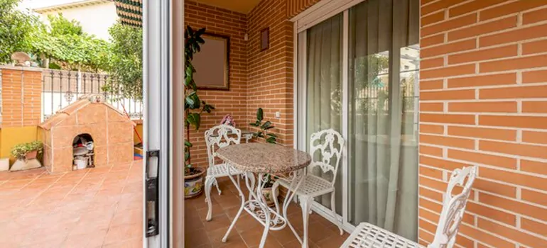 Adding Porch Enclosures To Your Home in Bayshore Gardens, FL