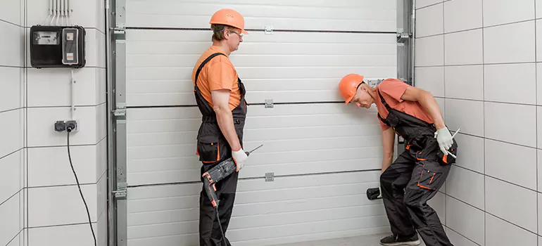 Garage Door Repair Company in Bayshore Gardens, FL